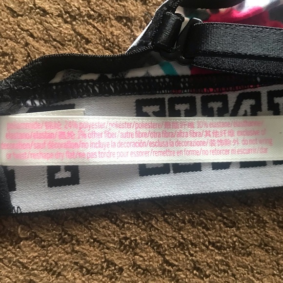 Pink VS Where Everywhere Wireless Bra - Picture 10 of 10